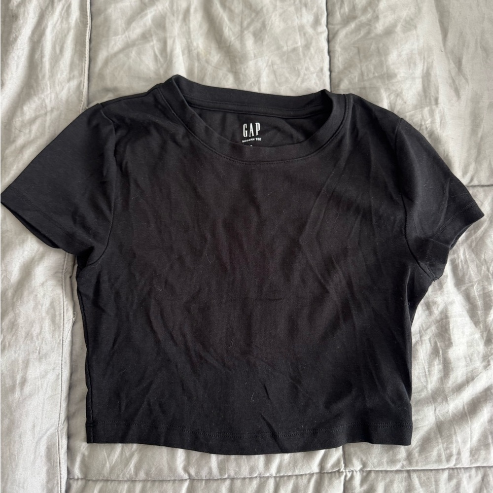GAP Women's Classic Black Crop Top